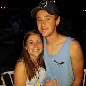 Meet your Posher, Casey